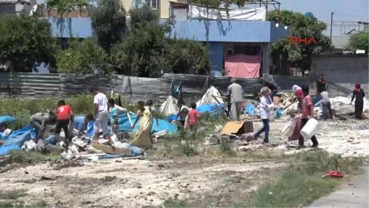 Adana Suriyelilerin Çadırları Valilik Kararıyla Yıkıldı