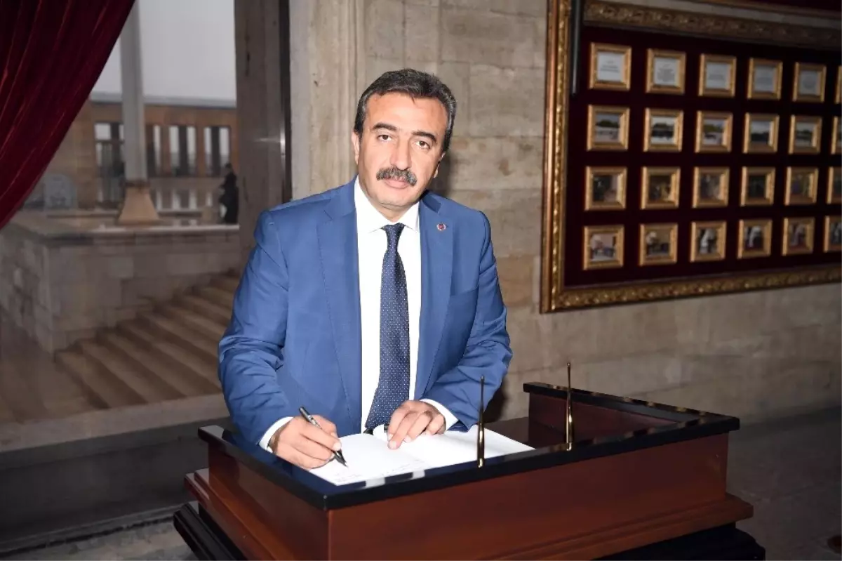 Başkan Çetin: "Anıtkabir 80 Milyonundur"