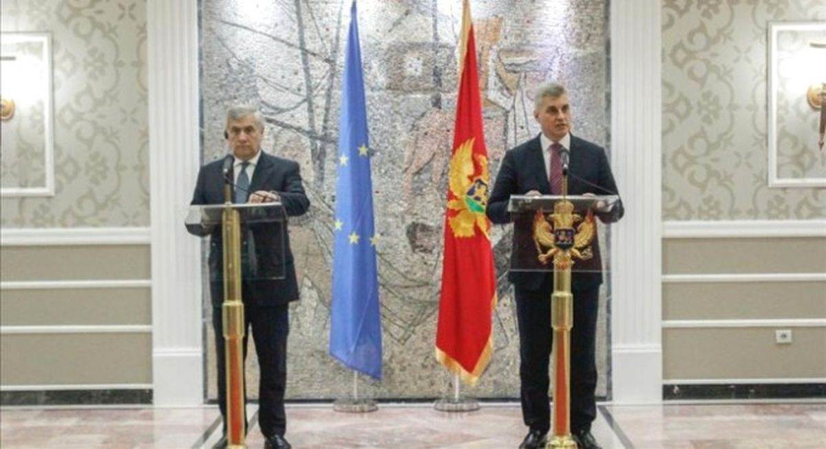 Brexit\'ten Sonra 27\'de Kalmak İstemiyoruz"
