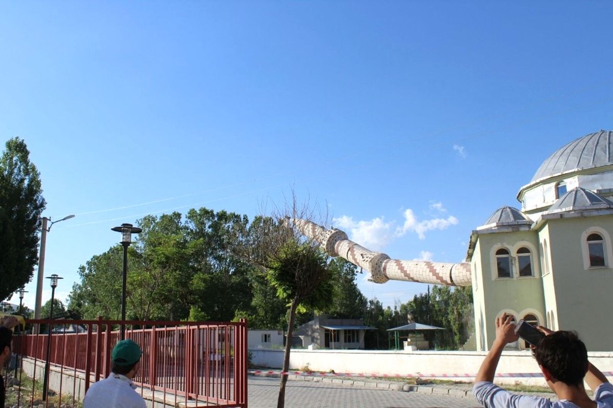 Çaldıran\'a 2 Bin Kişi Kapasiteli Camii