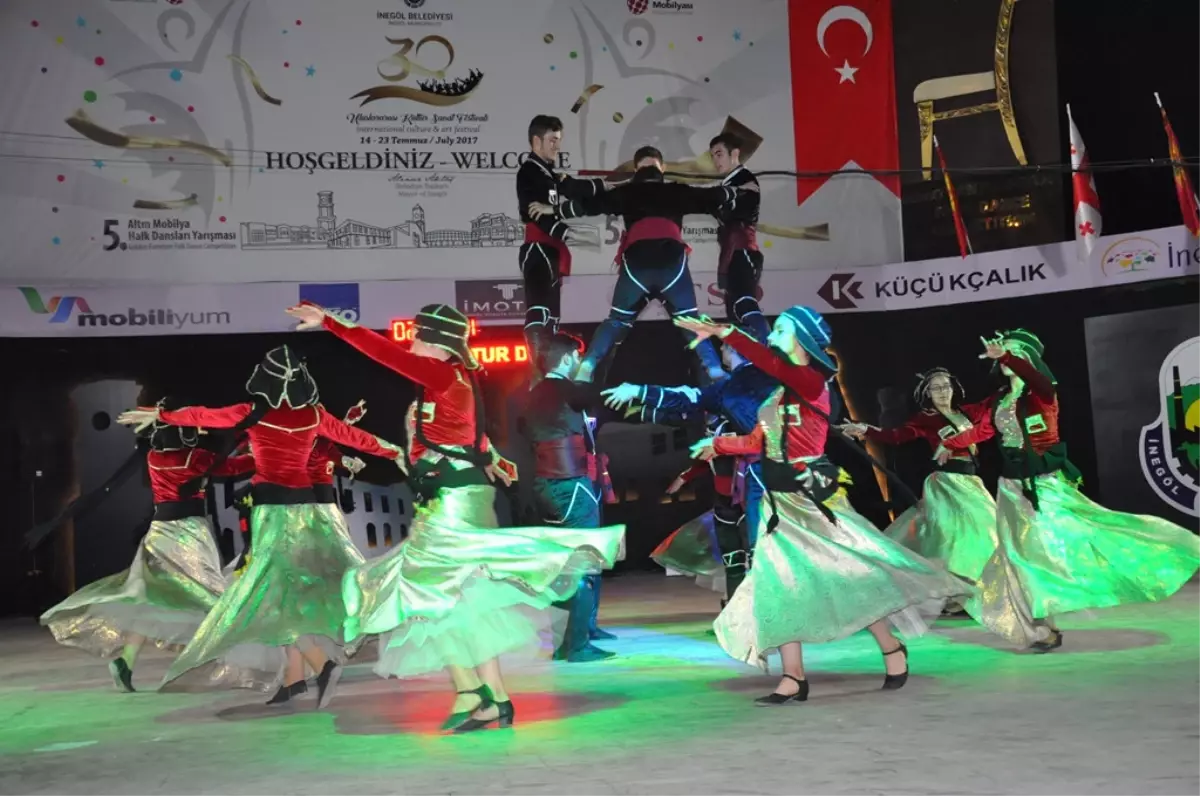 Festival Tüm Coşkusuyla Sürüyor