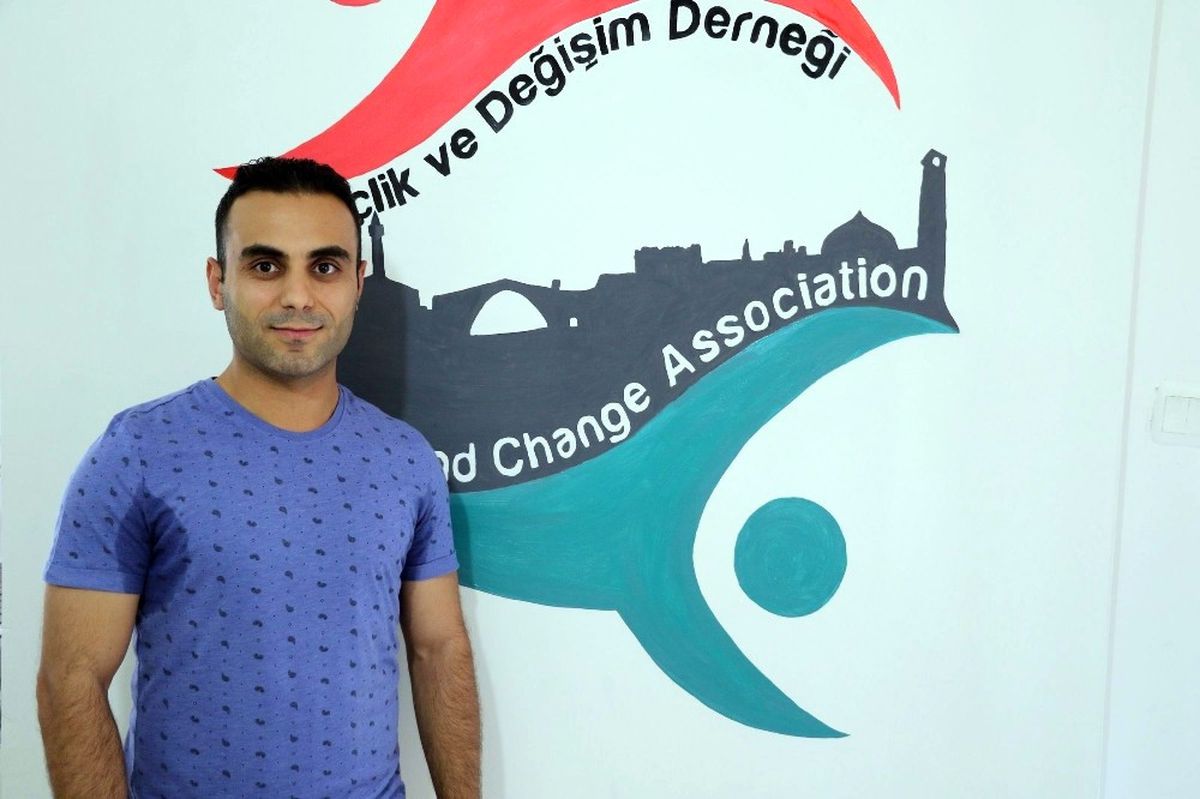 Gençlik ve Değişim Derneği, 2 Kişinin Daha Yurt Dışı Hayalini Gerçeğe Dönüştürüyor