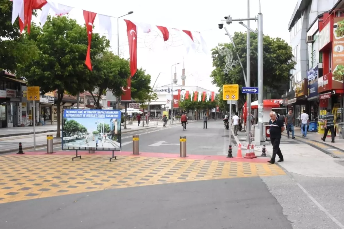 İstanbul Caddesinde Saat Uygulaması Güncellendi