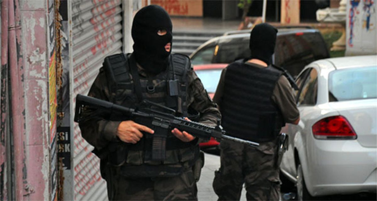 İstanbul\'da Terör Operasyonu