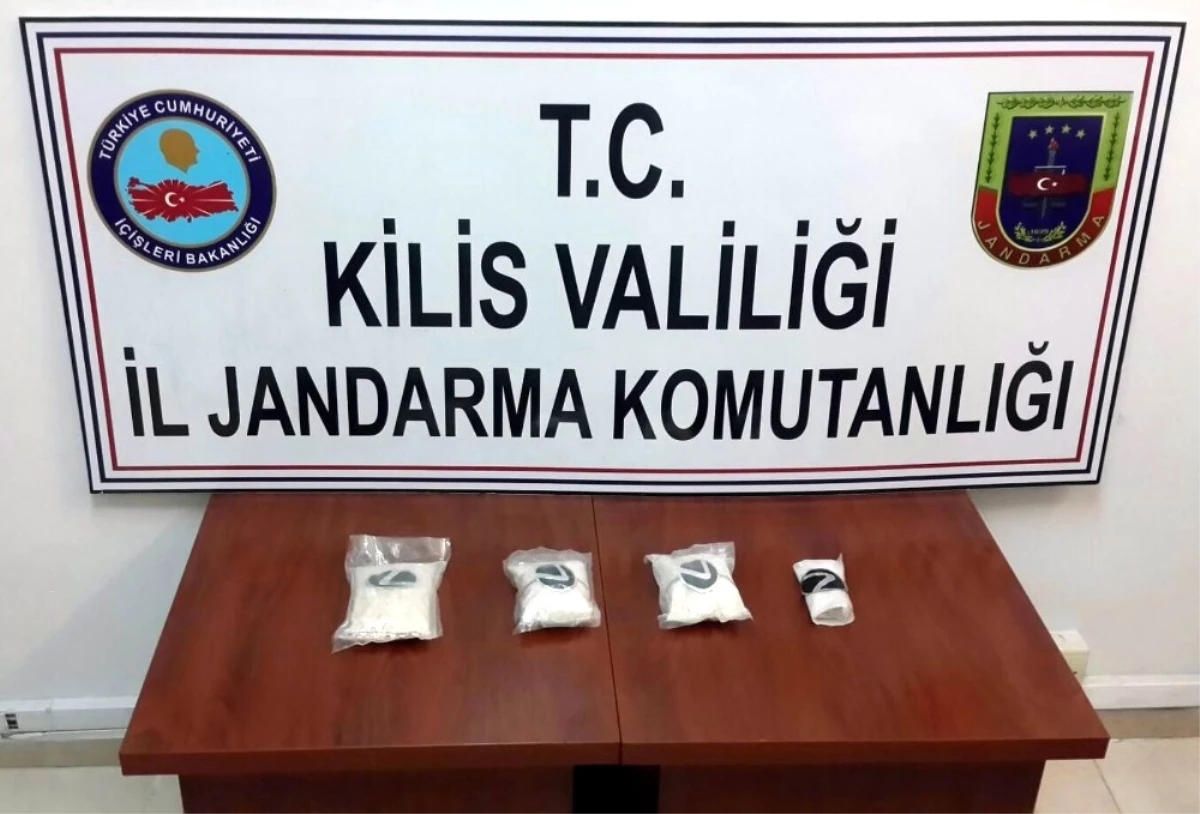 Kilis\'te Uyuşturucu Maddeler Geçirildi