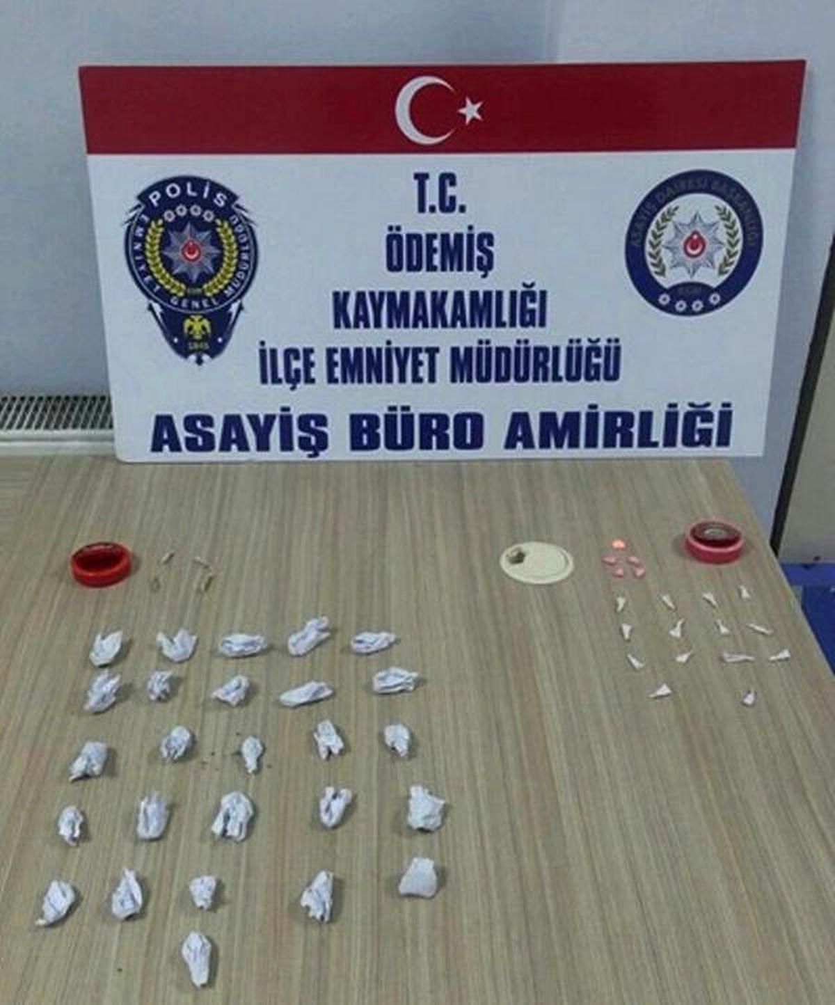 Polisten Kaçarken Yakalanan Şüphelinin Üzerinden Bonzai Çıktı