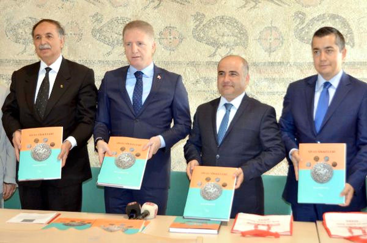 Sivas Sikkeleri Kitapta Toplandı