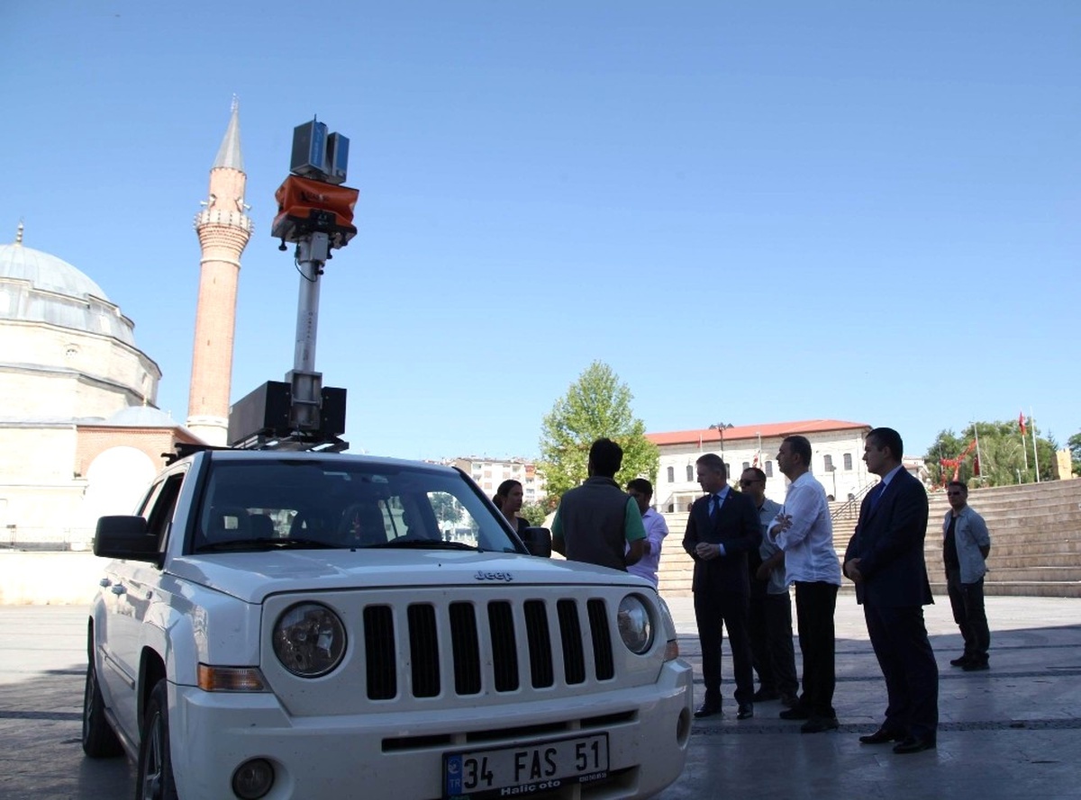 Sivas\'taki Tarihi Eserler Işıklandırılıyor