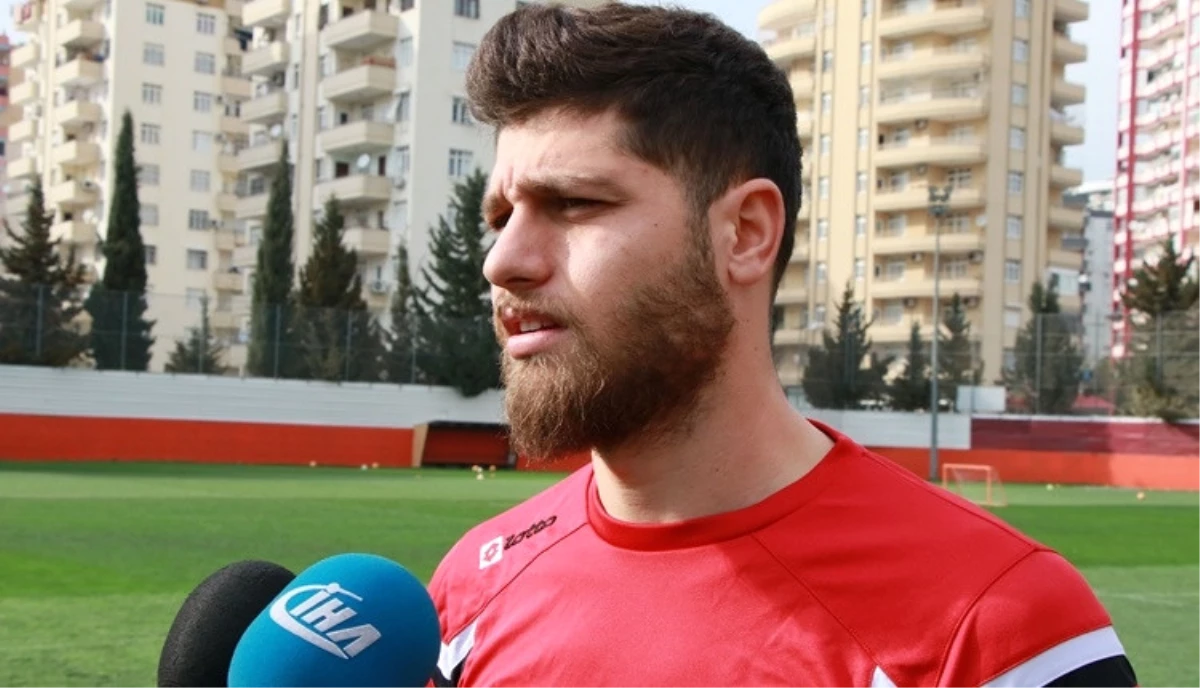 Sivasspor, Cem Özdemir ile 3 Yıllık Sözleşme İmzaladı