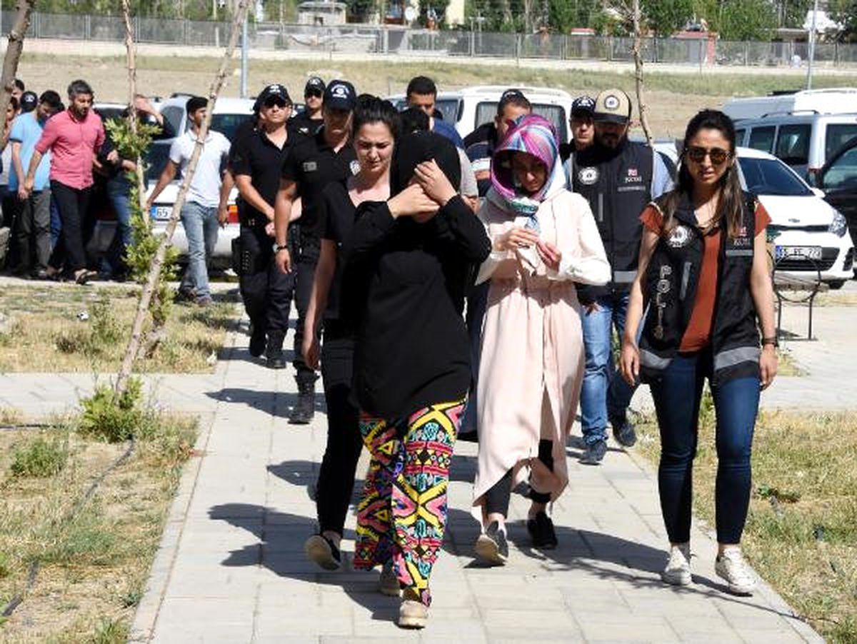 Van\'da Fetö Operasyonu: 16 Gözaltı (2)