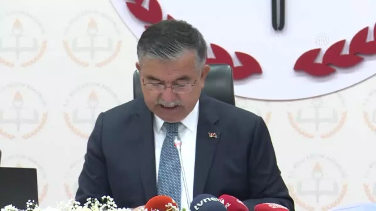 Yılmaz: "2018-2019 Eğitim öğretim Yılında Tüm Sınıflarda Yeni Müfredat Ile Devam Edeceğiz"