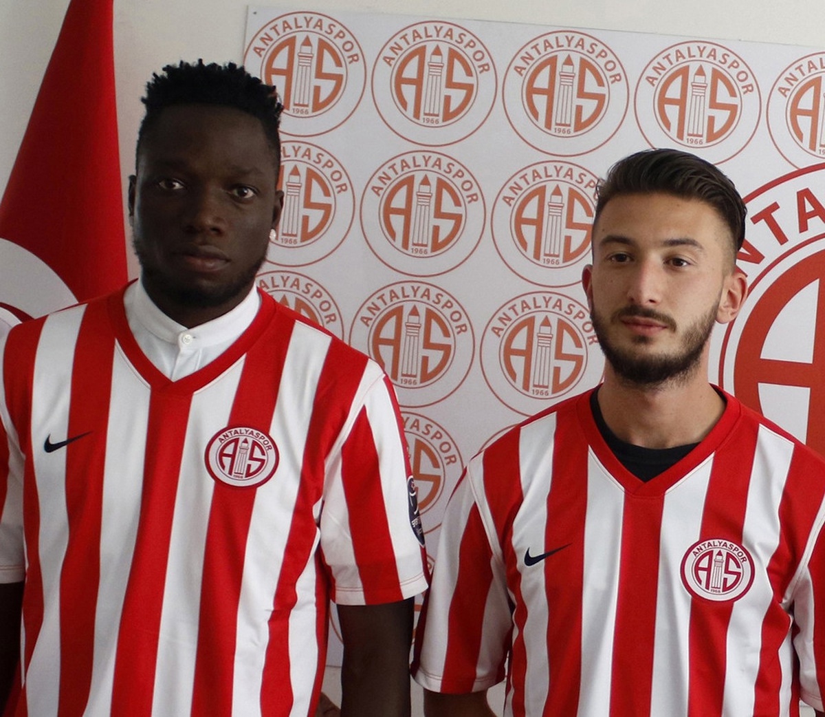 Antalyaspor, Rennie ve Anıl Ile Yolları Ayırdı