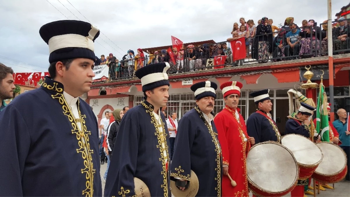 Atatürk\'ün Selamlara Gelişinin 83.yılı Anıldı