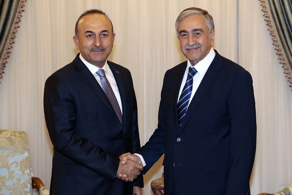 Çavuşoğlu, Akıncı ile Görüştü