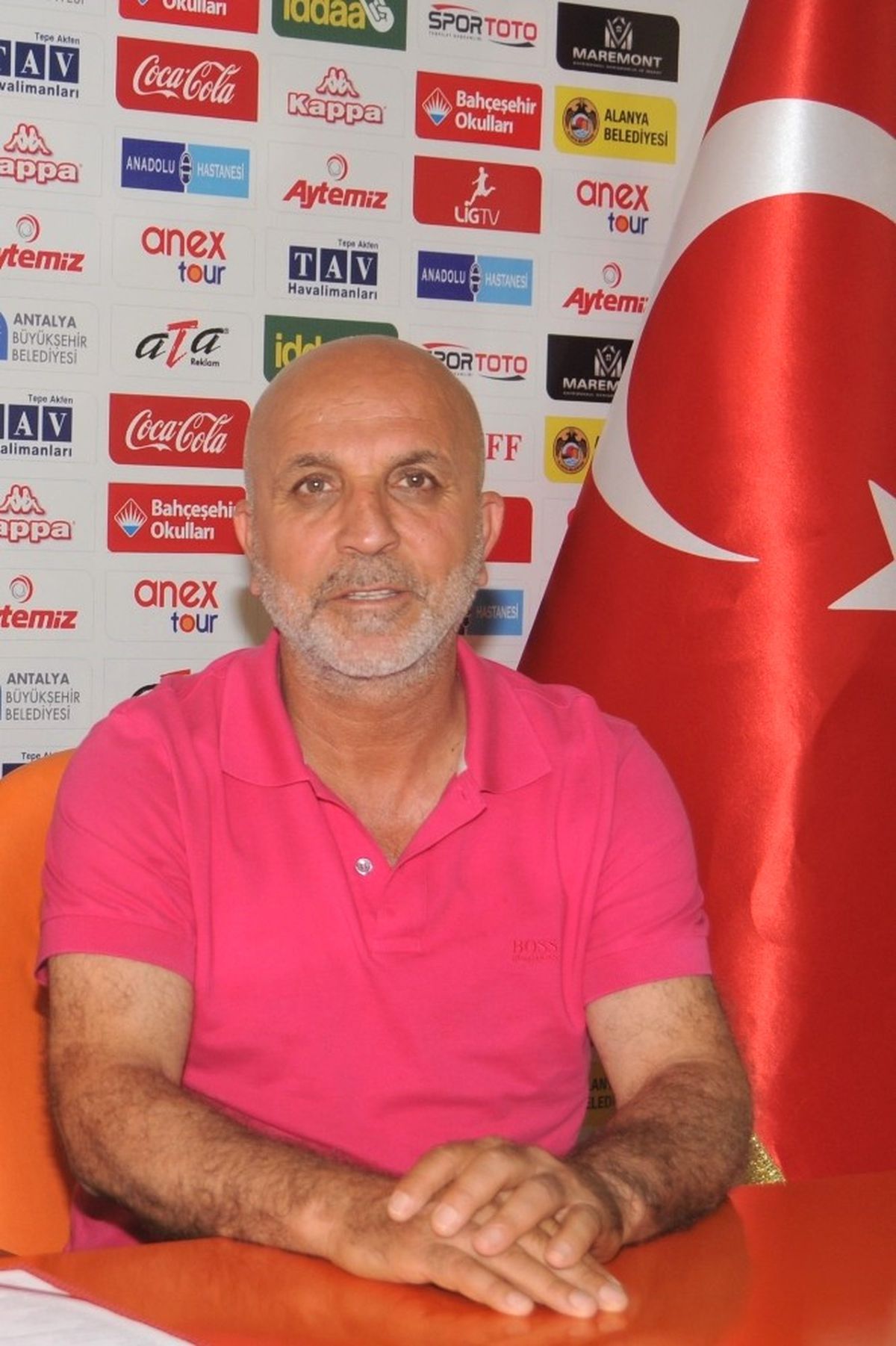 Çavuşoğlu\'dan Vagner Love Açıklaması