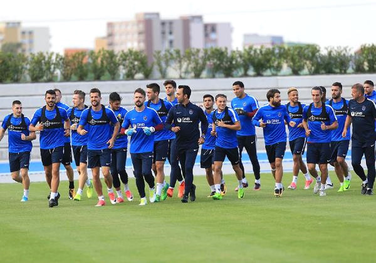 Dha Spor - Trabzonspor\'da Slovakya Kampı Başladı