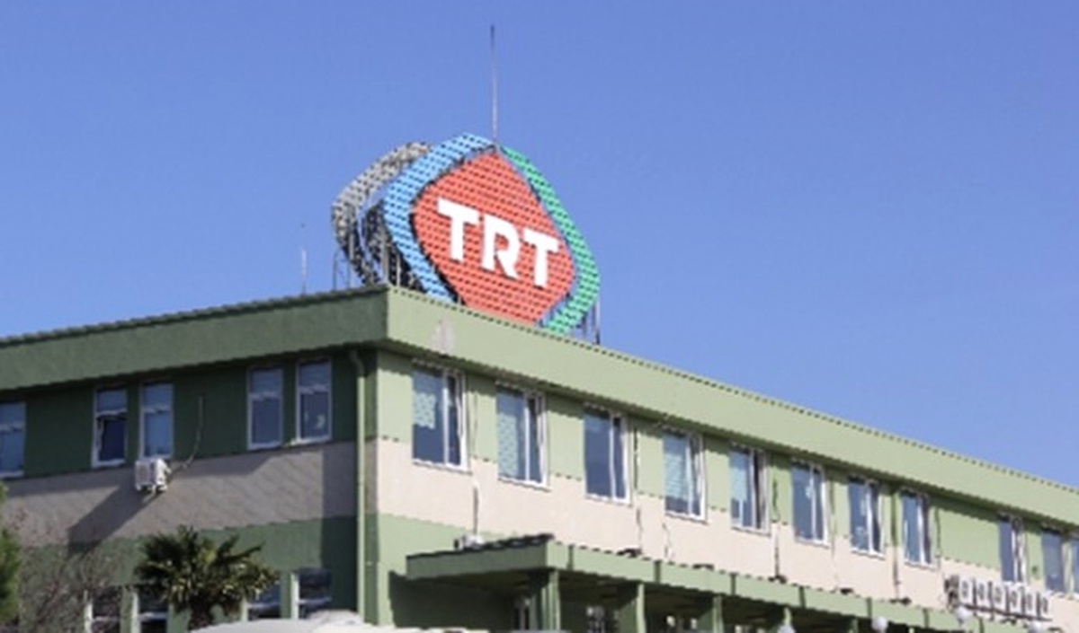 Eski TRT Çalışanı 8 Kişi Tutuklandı
