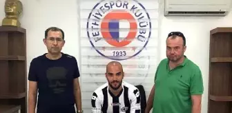 Fethiyespor'da Çifte İmza