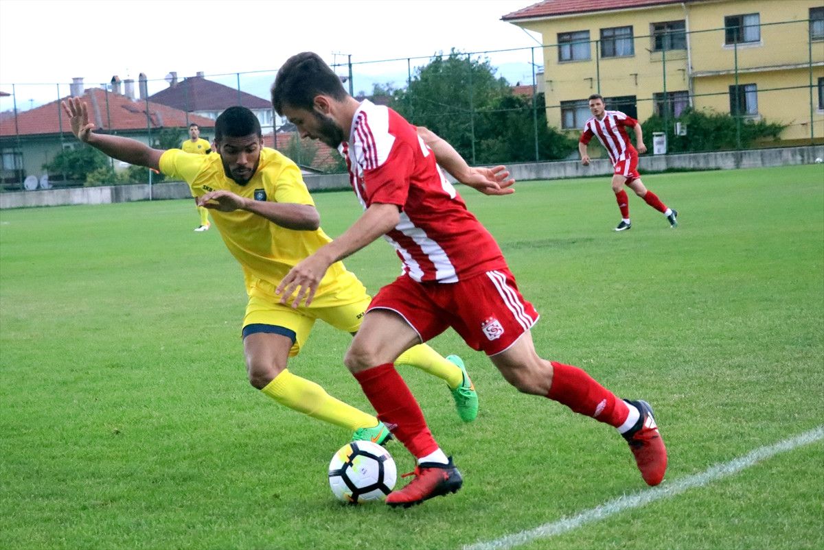 Futbol: Hazırlık Maçı