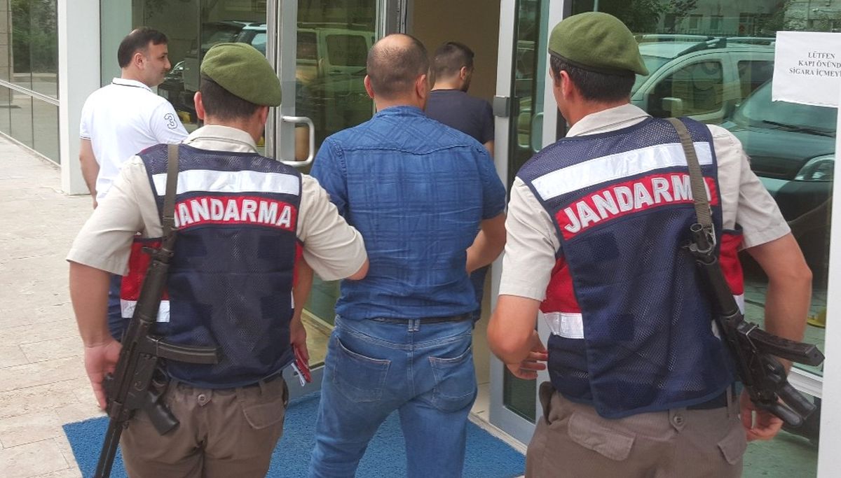 Lokantacının 43 Bin Lirasını Gasp İddiasına 3 Tutuklama