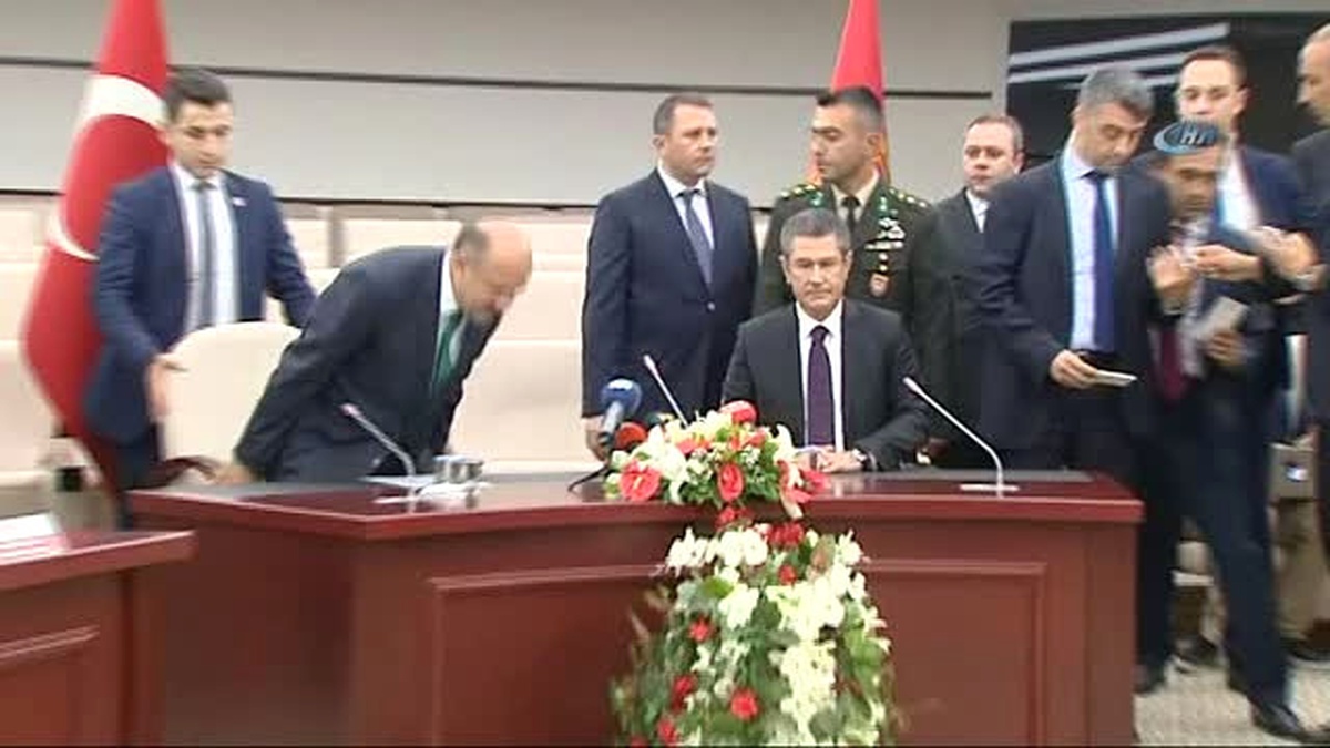 Milli Savunma Bakanı Işık, Görevini Canikli\'ye Devretti (1)