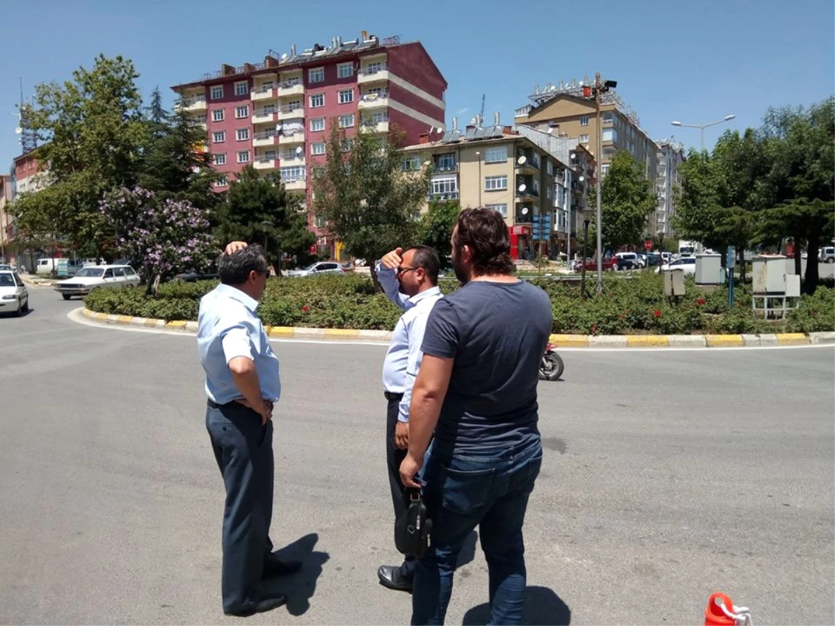 Necati Kalaycıoğlu Ve Milli Egemenlik Caddesi Kaldırım İhalesi Yapıldı
