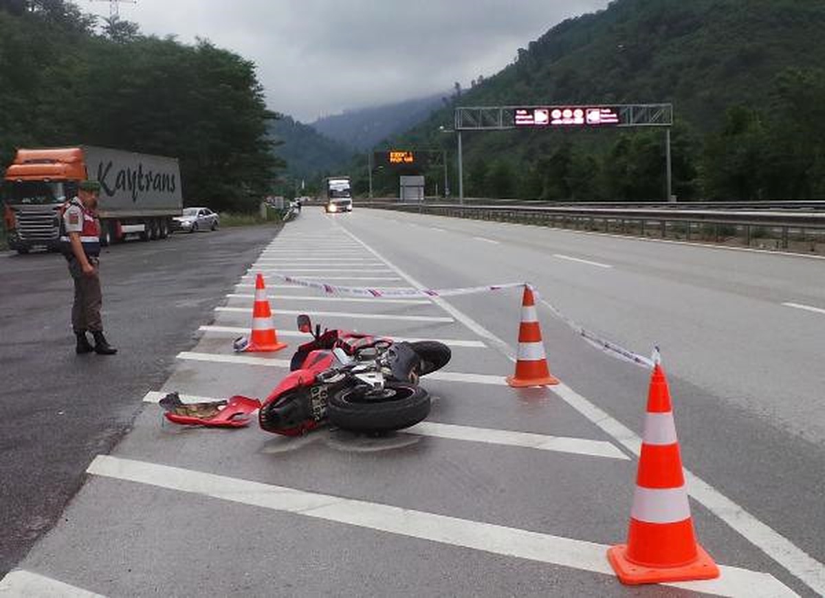 Ordu\'da Motosikletle Hız Kazası: 2 Ölü