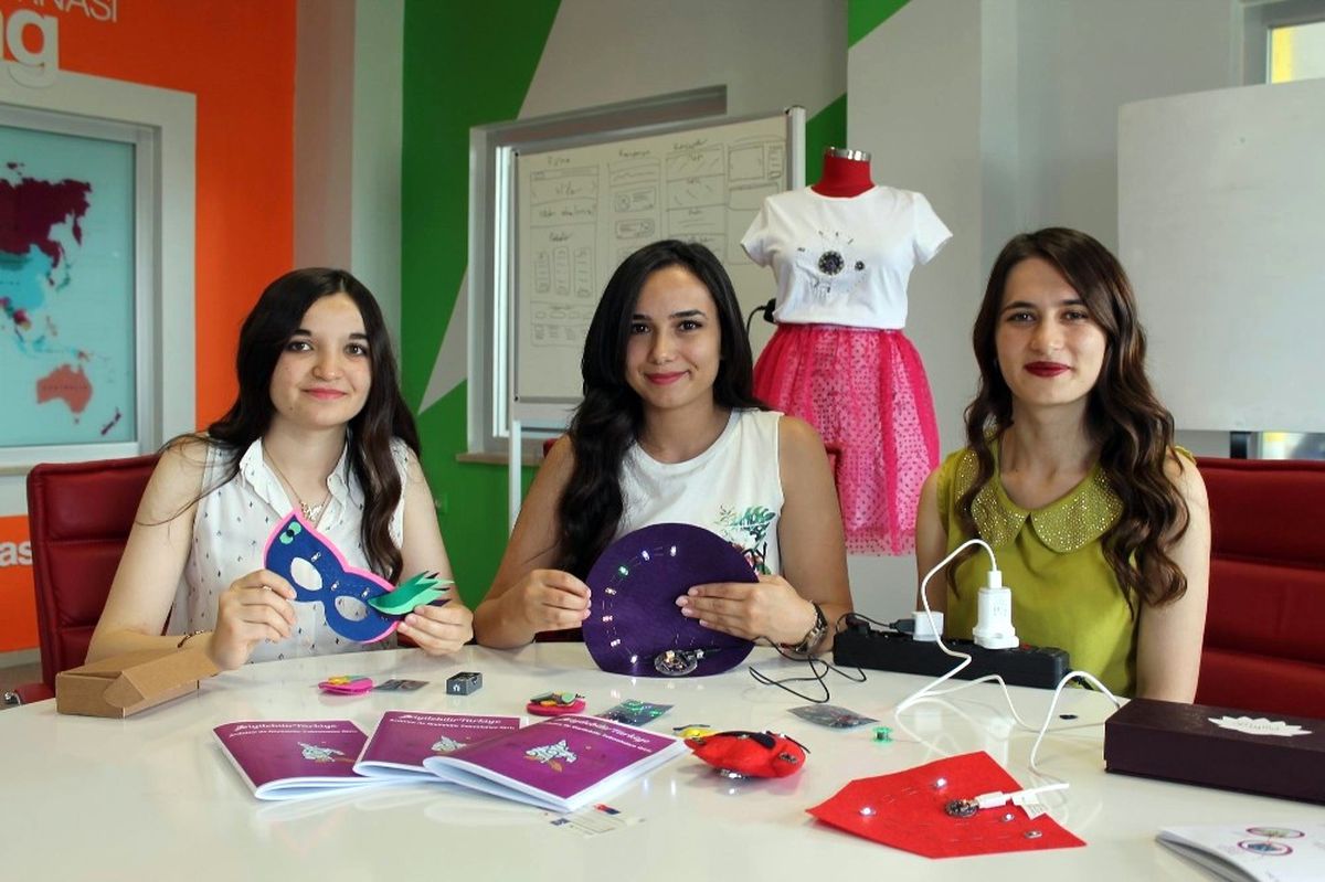 Genç Girişimciler Akıllı Ürünlerle Hastaları ve Bebekleri Koruyacak