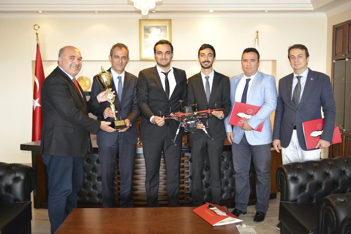Özer, Beun Uav Takımını Makamında Kabul Etti