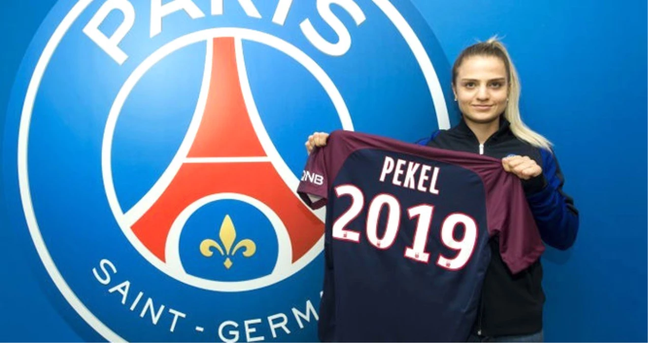 PSG, Türk Futbolcu Melike Pekel İle 2 Yıllık Sözleşme İmzaladı