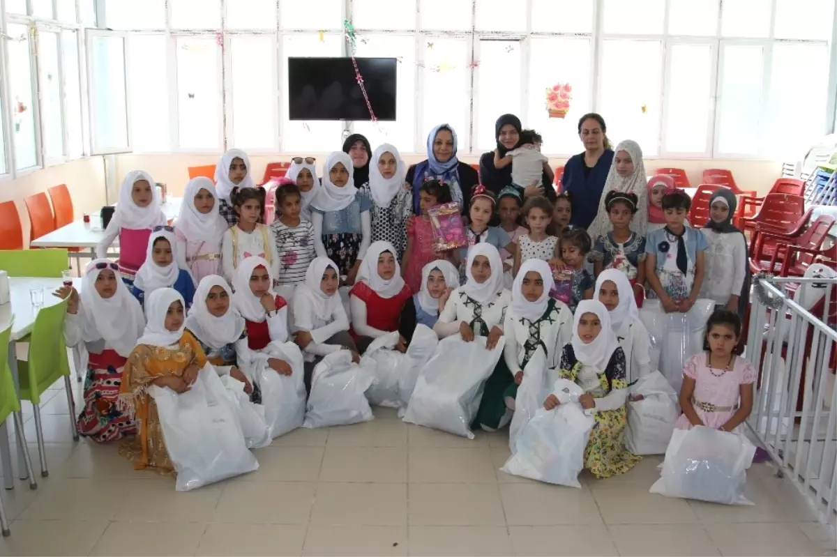 Sema Çiftçi\'den Yetim ve Öksüz Çocuklara Ziyaret