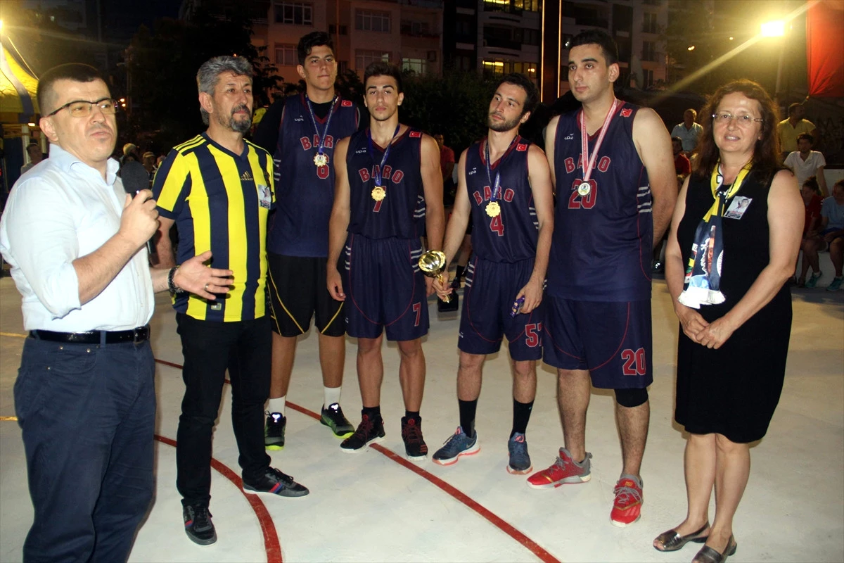 Sinop\'ta Şehit Aktaş Anısına Basketbol Turnuvası