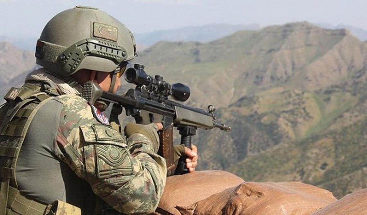 Tunceli\'de Jandarma Bölük Komutanlığı\'na Saldırı Girişimi