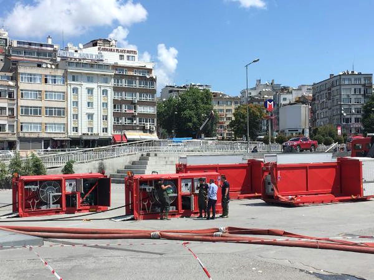Yenikapı Metroda İtfaiyenin Çalışmaları Devam Ediyor