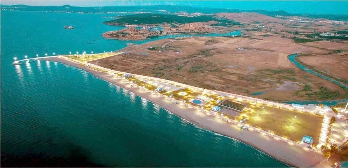 Ağapark Plaj ve Sosyal Tesislerine Mavi Bayrak