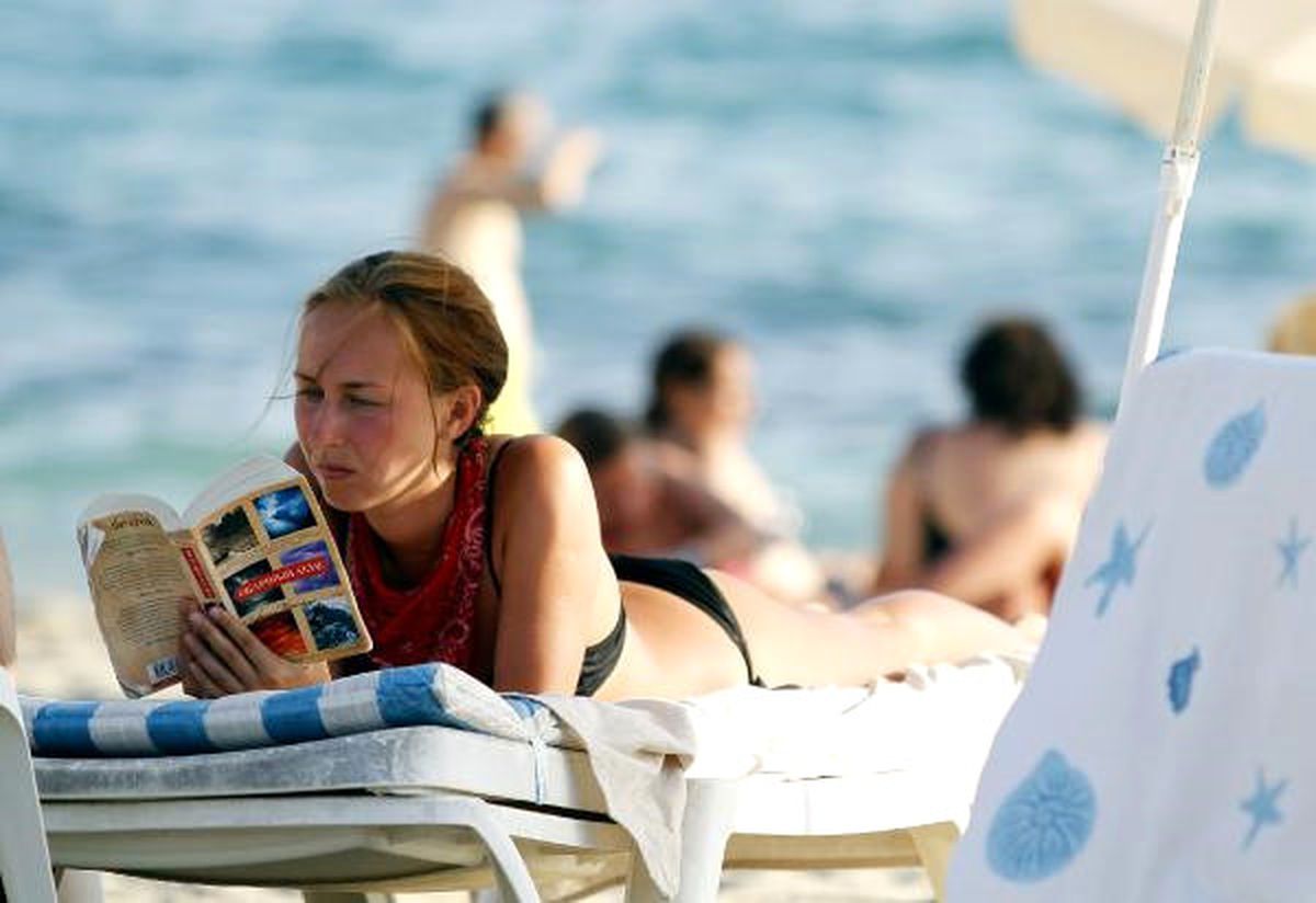 Alanya\'da Plajlar Doldu