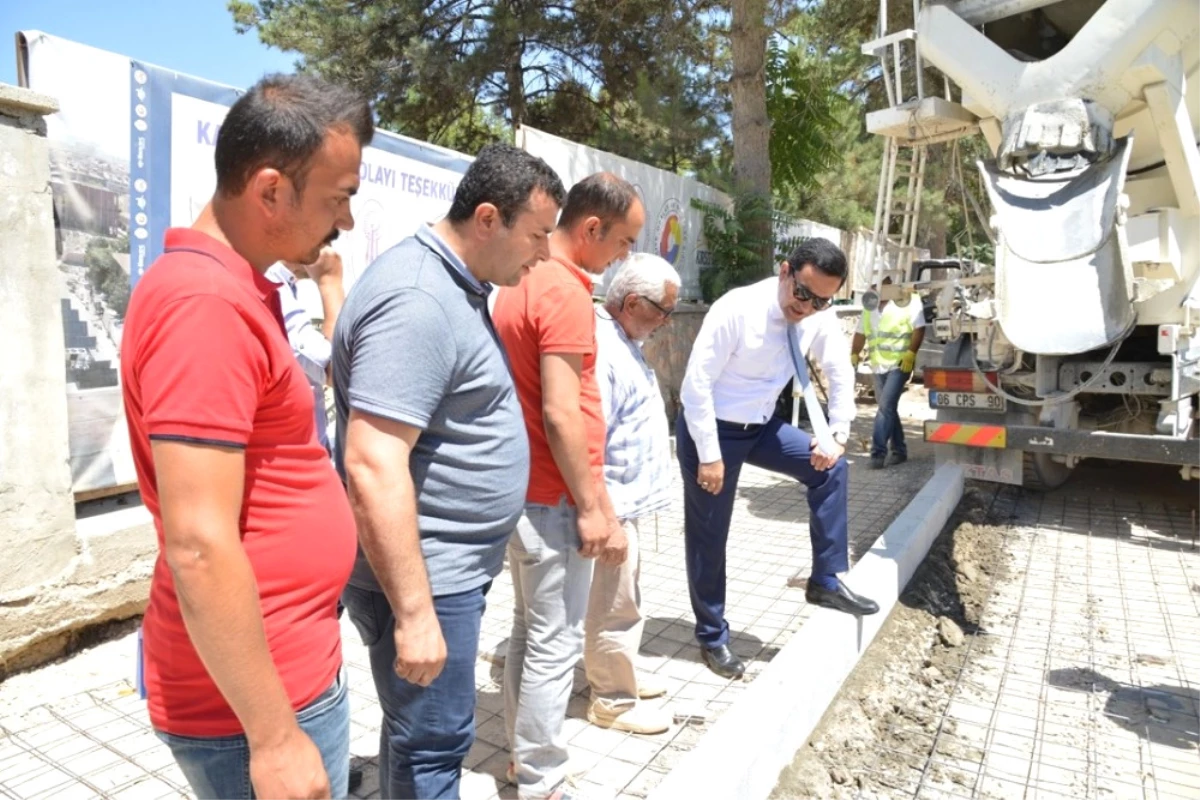 Belediye Başkanı Yaşar Bahçeci: "Altyapı ve Yol Çalışmalarına Önem Veriyoruz"