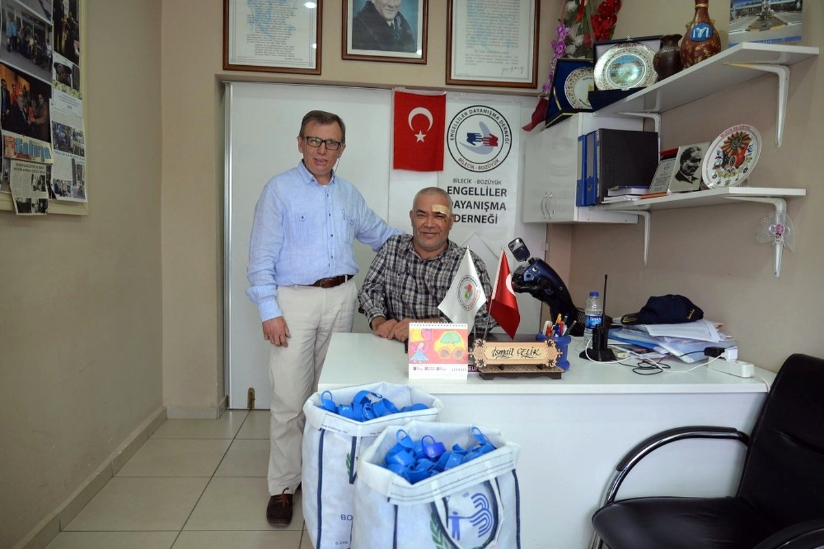 Bozüyük Kent Konseyi ve Bozüyük Belediyesinden Engelliler Derneği\'ne Destek