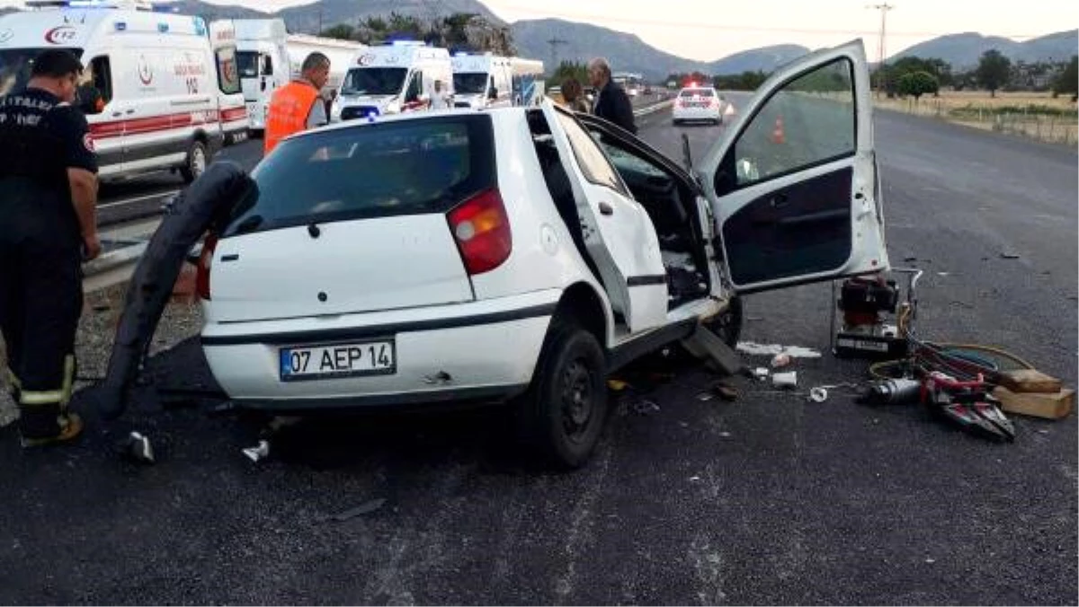 Bucak\'ta Kaza: 4 Ölü, 2 Yaralı