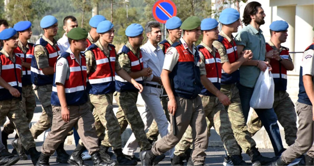 Erdoğan\'a Suikast Davasında Bir Asker Tahliye Edildi