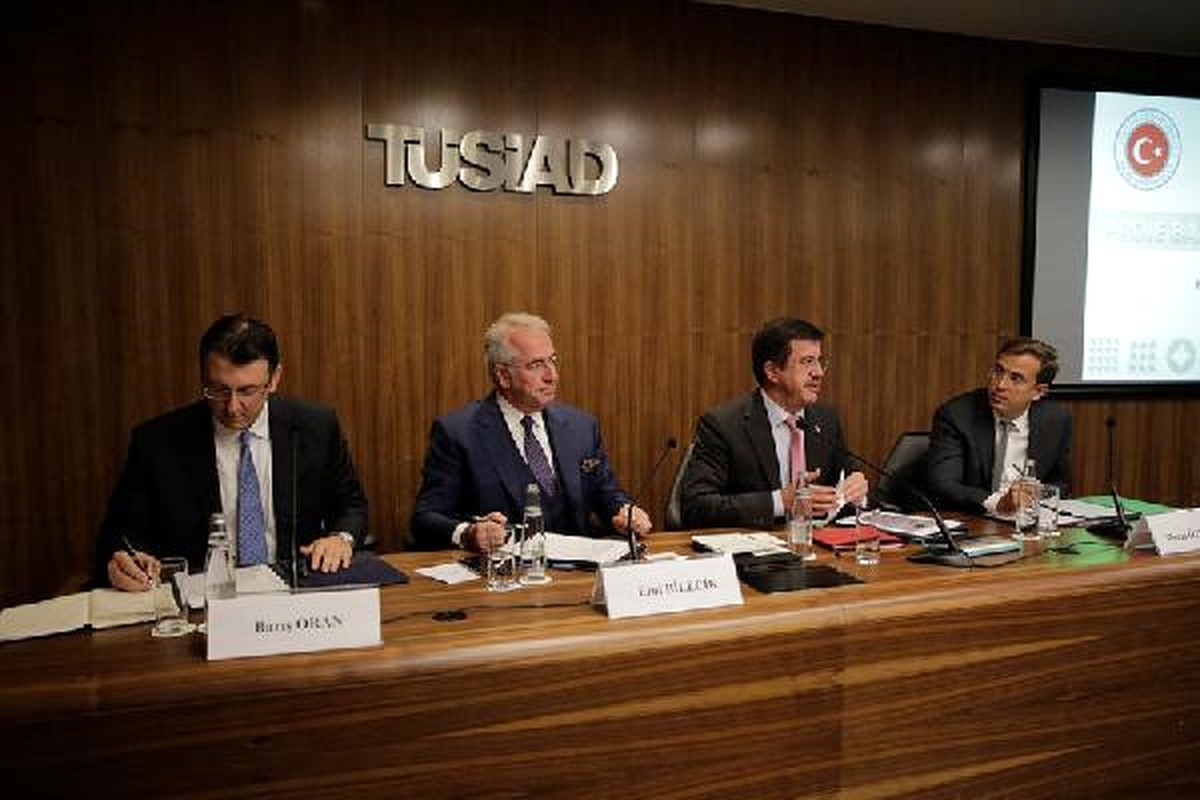 Ekonomi Bakanı Zeybekci\'den Tüsiad Ziyareti