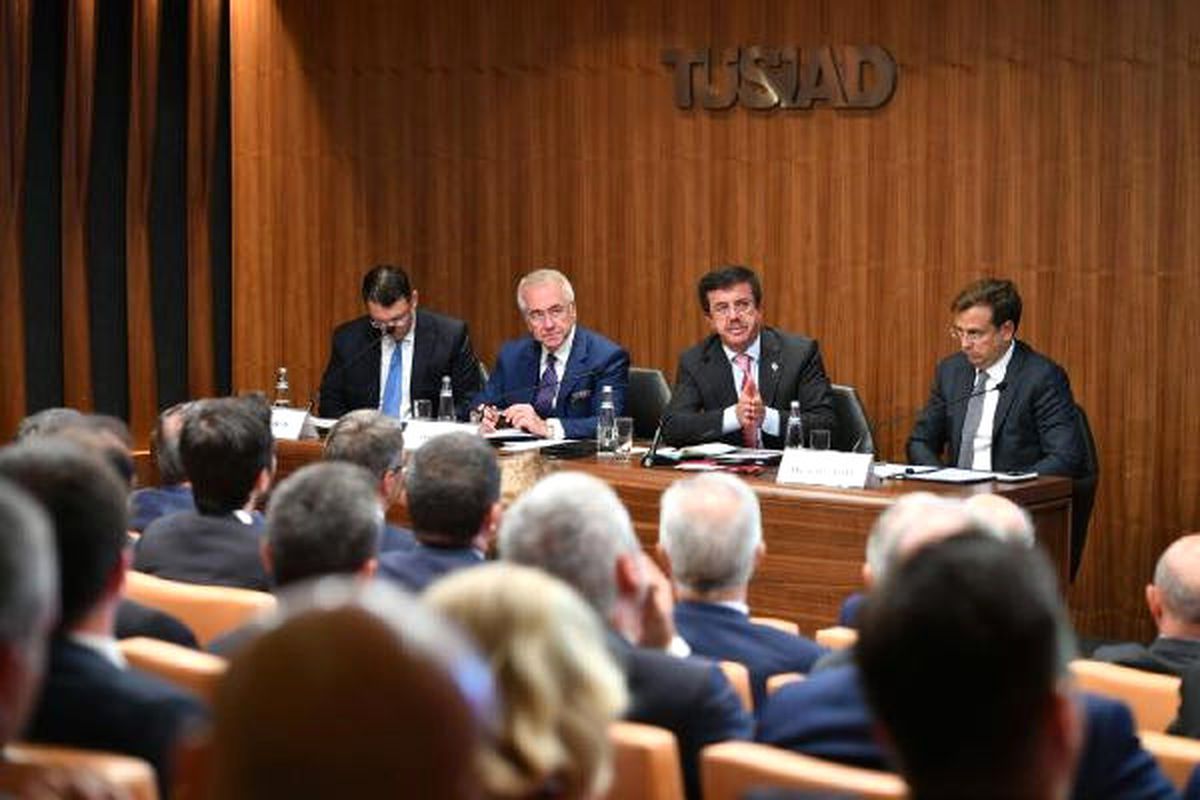 Ekonomi Bakanı Zeybekci\'den Tüsiad Ziyareti -Ek