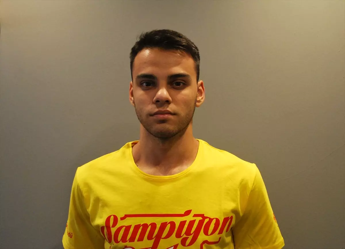 Göztepe, Doğanay Kılıç\'ı Transfer Etti