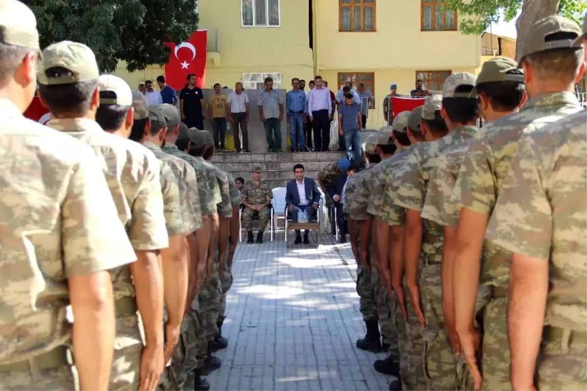 Güvenlik Korucuları Yemin Ederek Göreve Başladı