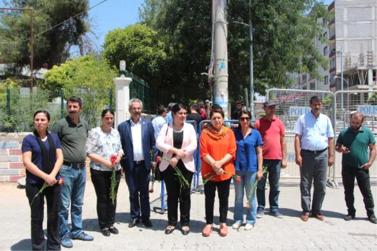 Hdp\'li Öcalan: Suruç Saldırısı TBMM\'de Araştırılsın