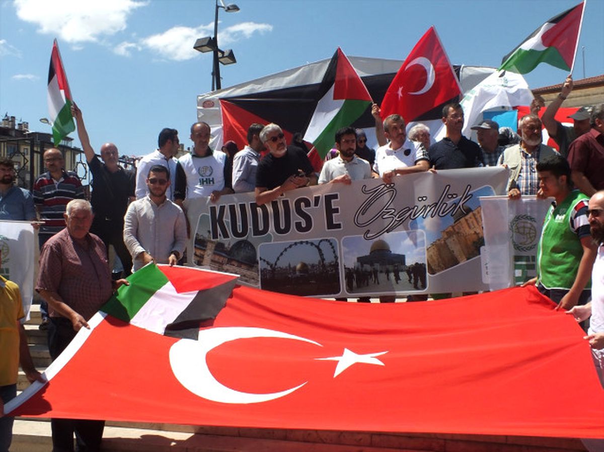 İsrail\'in Mescid\'i Aksa\'ya Yönelik İhlallerine Tepkiler