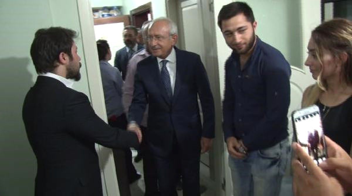 Kılıçdaroğlu\'ndan Hasan Tatlı\'nın Ailesine Taziye Ziyareti