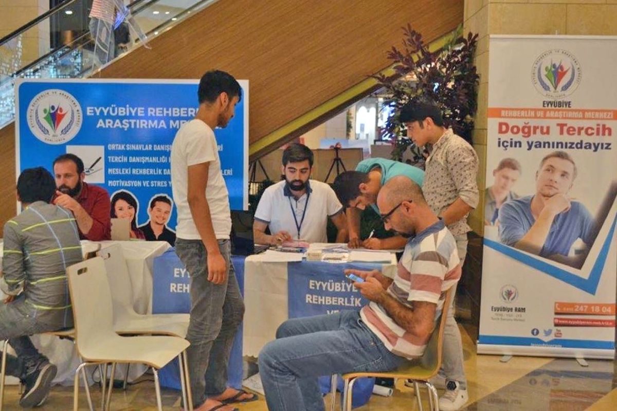 Piazza\'dan Öğrencilere Tercih Danışmanlığı