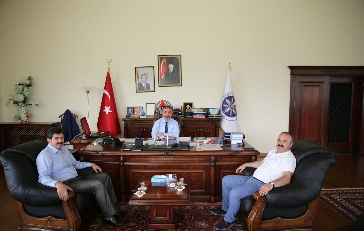 Rektör Prof. Dr. Çoşkun\'dan Aü\'ye Ziyaret