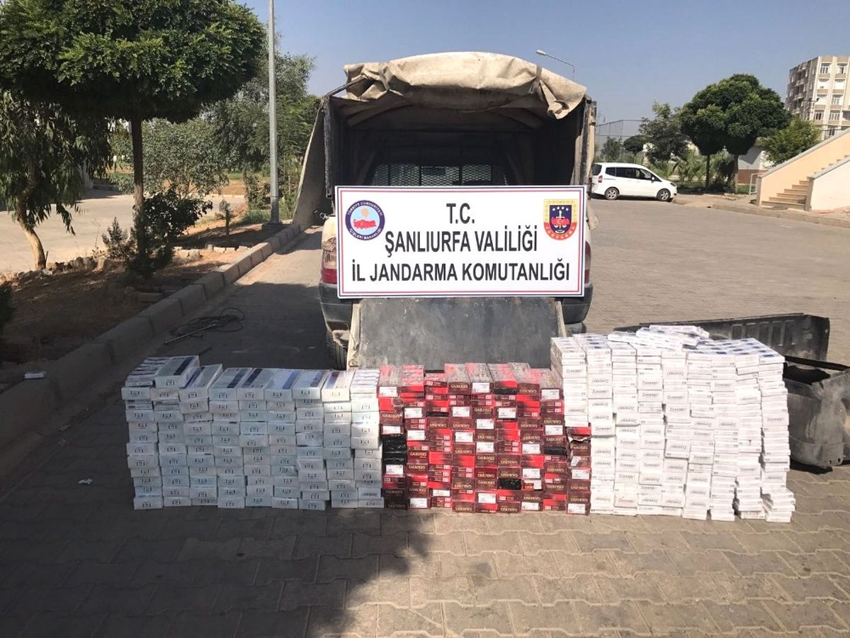 Şanlıurfa\'da 18 Bin Paket Kaçak Sigara Ele Geçirildi